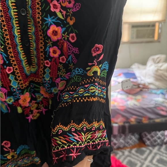 Cotton hand embroidery Top - Picture 2 of 2